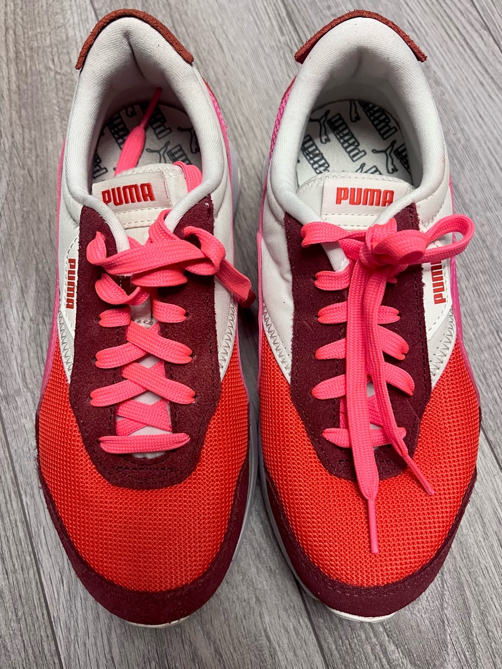 Puma Women's Red & Hot Pink Mesh Low-Top Sneakers 6.5